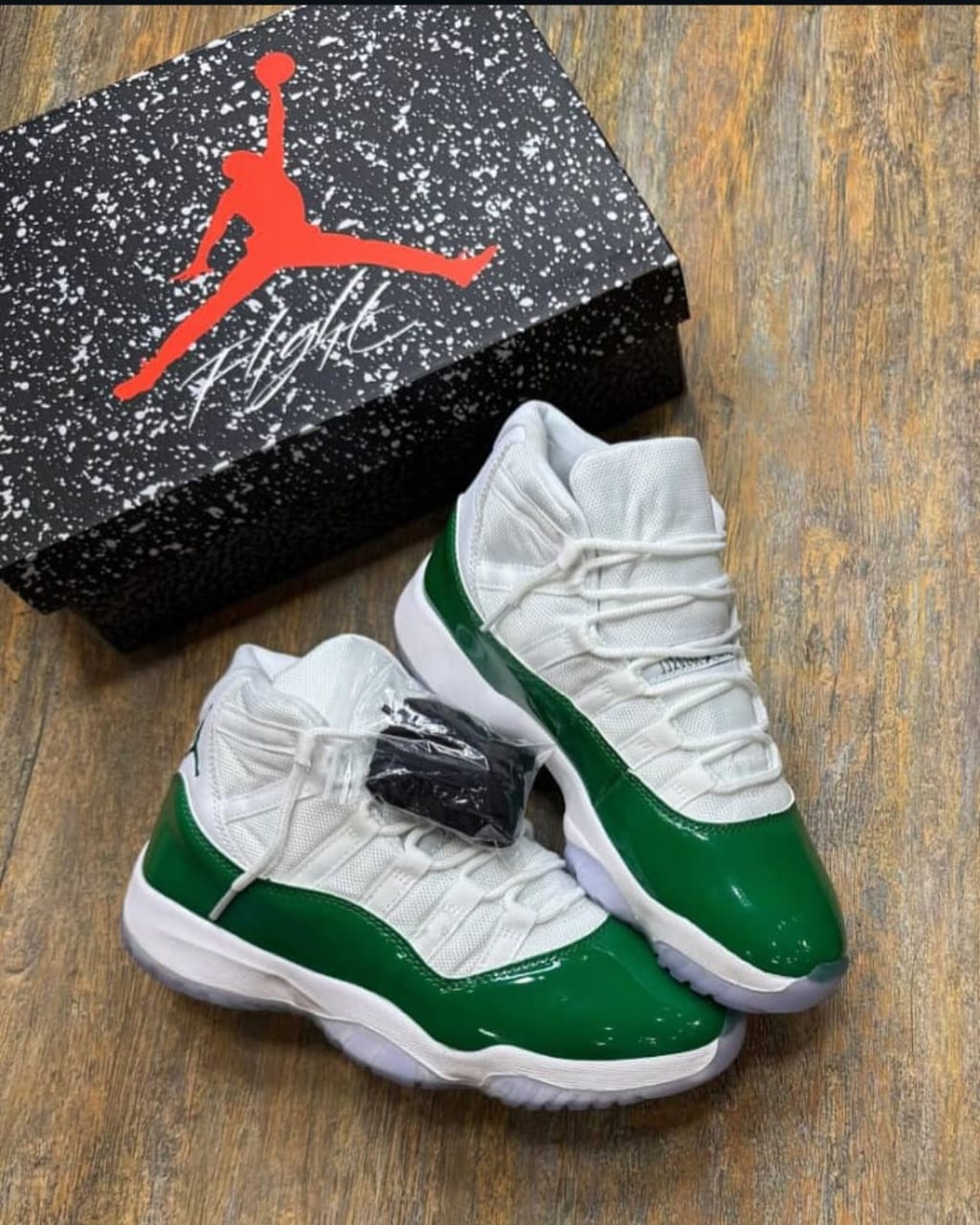 Air Jordan 11 retro size 5-10